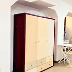 Ursus Hostel Mens Only - Self Check-In